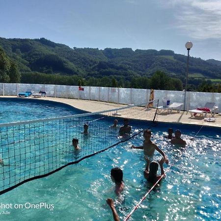Saint Geniez D'Olt Jolie T2 Amenagee Et Equipee Village Goelia 2 Piscines Chauffees 外观 照片